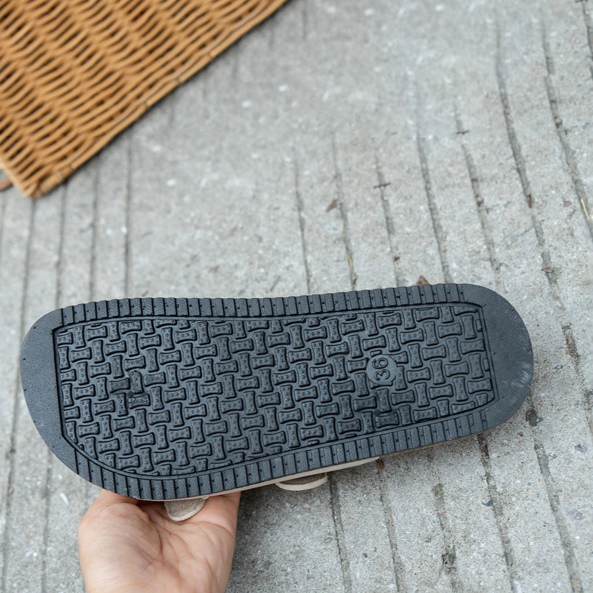 Women's Slippers, Versatile, Casual and Comfortable