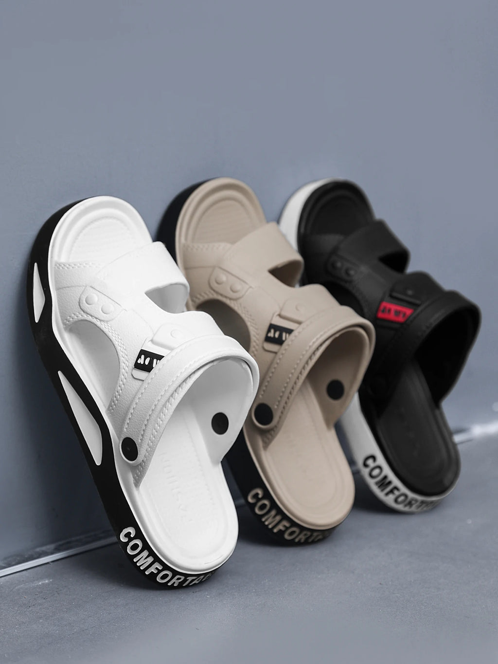 Men's Slippers. EVA Light Adult Thick-soled Beach Shoes
